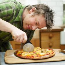 Как приготовить соус и тесто для пиццы